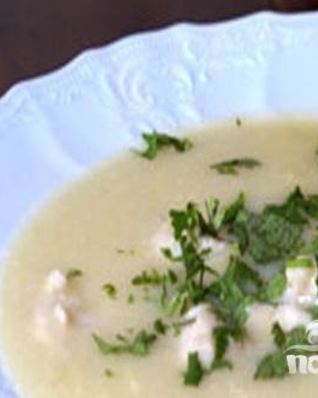 Картофельный суп-пюре с сельдереем и куриными клецками