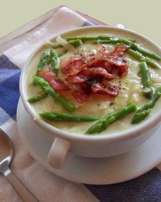 Суп-пюре из белой спаржи