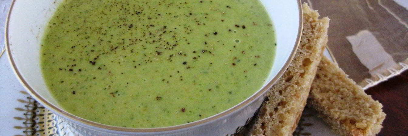 Суп-пюре из брокколи с курицей