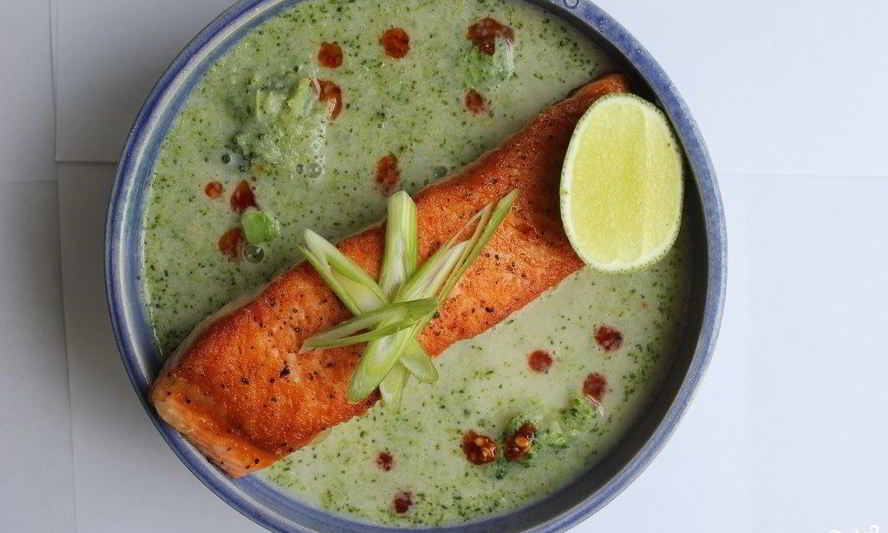 Рецепт супа-пюре из брокколи с семгой