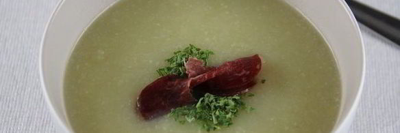 суп-пюре из сельдерея и лука-порея