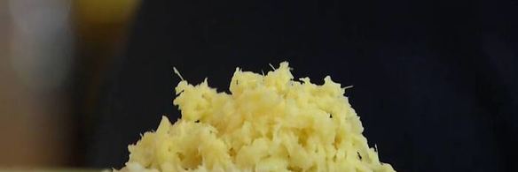 суп-пюре из цветной капусты с имбирем