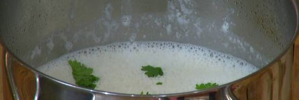 суп-пюре из цветной капусты с имбирем