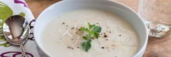 суп-пюре из цветной капусты с сыром