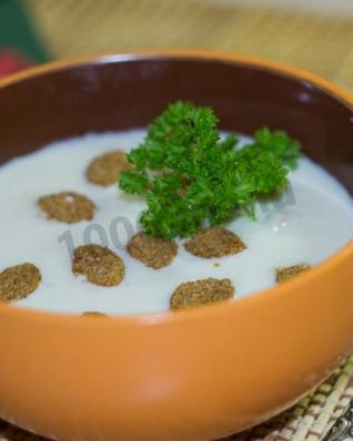 Суп пюре из цветной капусты со сливками