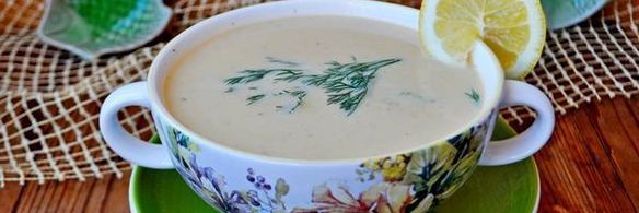 суп-пюре с красной рыбой, картофелем и укропом