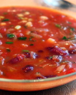 Суп с фасолью и мясом