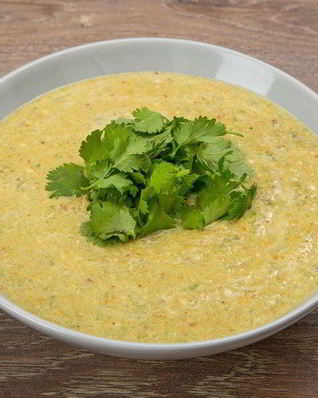 Суп с миндалем и стручковой фасолью