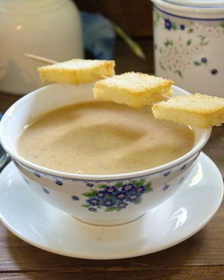 Суп с запеченными баклажанами