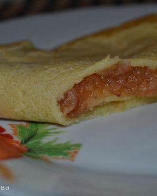 Блинчики с яблоками