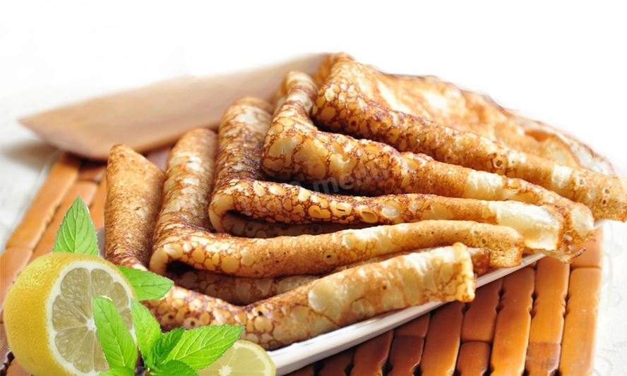 Рецепт блинов на сыворотке со сливочным маслом