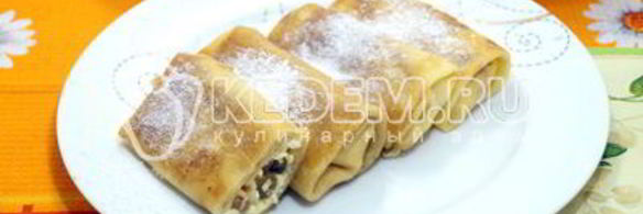 блины с творогом и изюмом