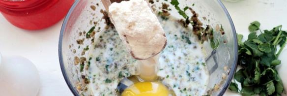 мини-блины со шпинатом и грибами