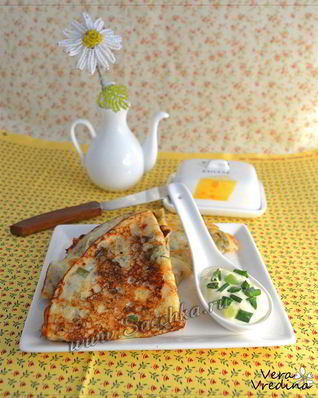 Сырные блины с зеленью