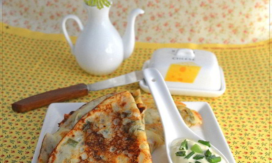 Рецепт сырных блинов с зеленью