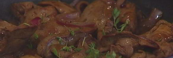 венгерские маковые блины с куриной печенкой