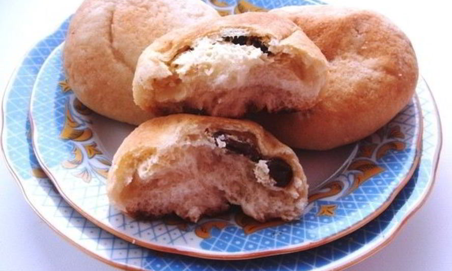 Рецепт булочек с творогом и изюмом