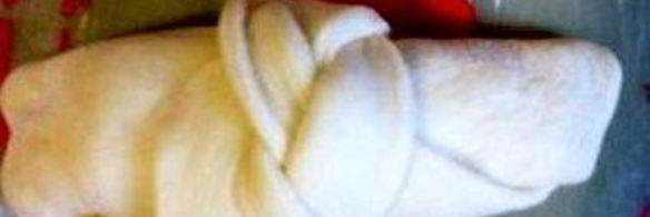 булочки с вишневым джемом