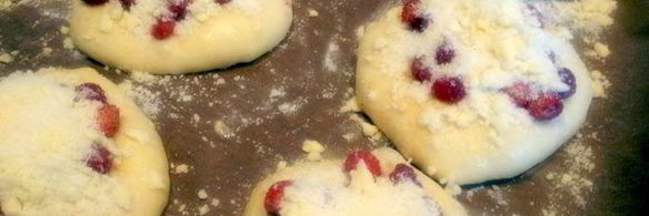 булочки с ягодами