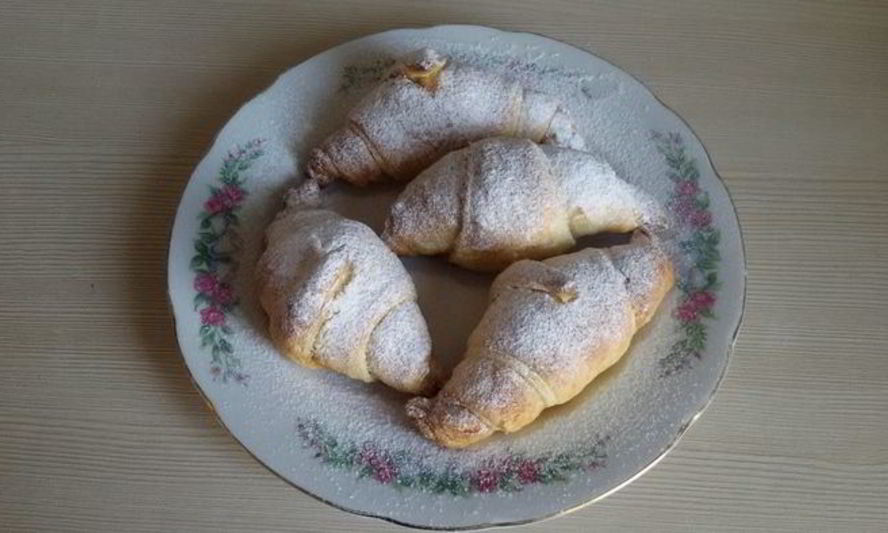 Рецепт круассанов с финиками и медом