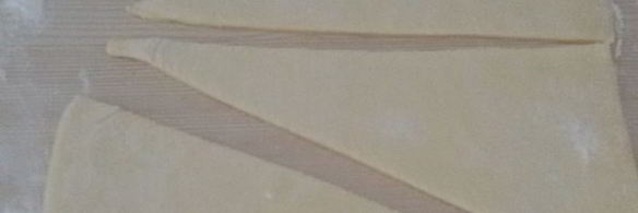 круассаны с финиками и медом