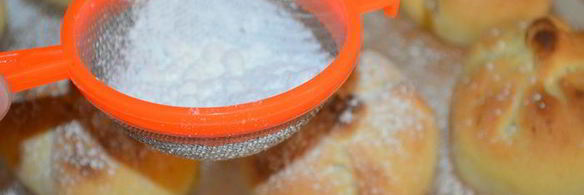 нежные булочки на сметанном тесте с ароматными яблочками