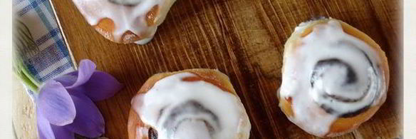 плюшки с черемухой