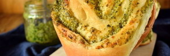 плюшки с песто из петрушки