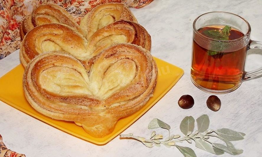 Рецепт плюшек сердечки с сахаром