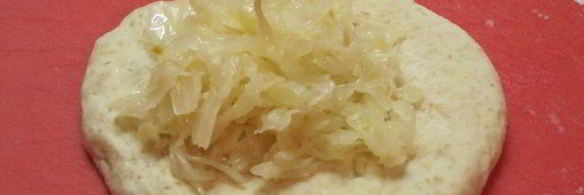 постные булочки с капустой