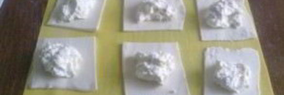 слоеные булочки с творогом