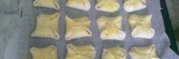 слоеные булочки с творогом