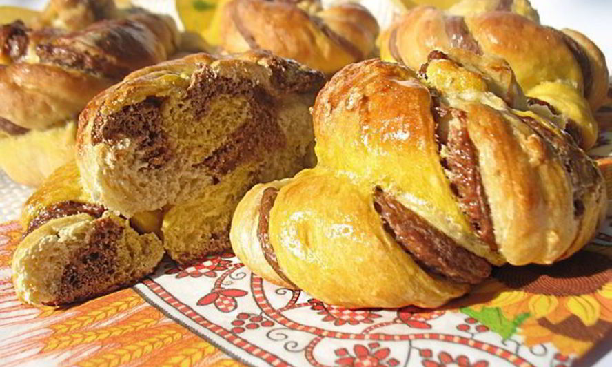 Рецепт трехцветных булочек