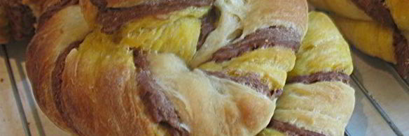 трехцветные булочки