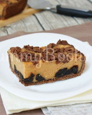 Чизкейк с черносливом