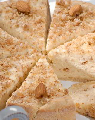 Чизкейк с миндальным пралине