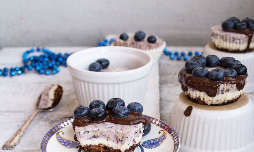 Рецепт чизкейков с лавандой и голубикой