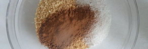 шоколадный чизкейк с кокосовыми вафлями и черносливом