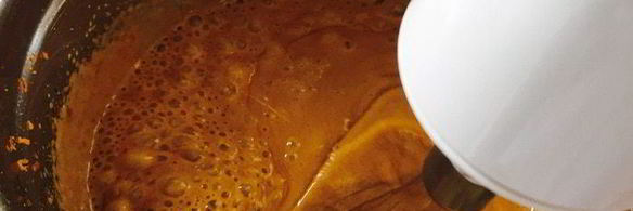 апельсиновый кекс с шоколадом и лесными орехами