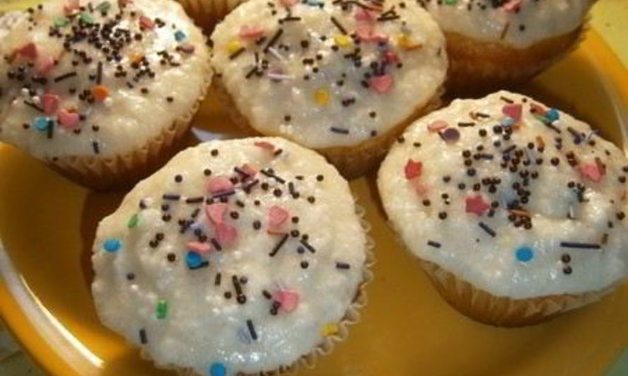 Рецепт капкейков с ананасом