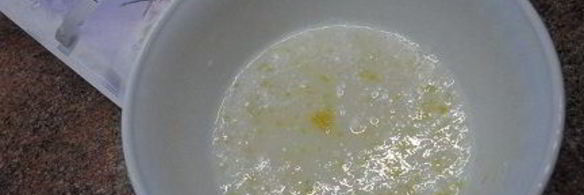 кекс с бергамотом под лимонной глазурью