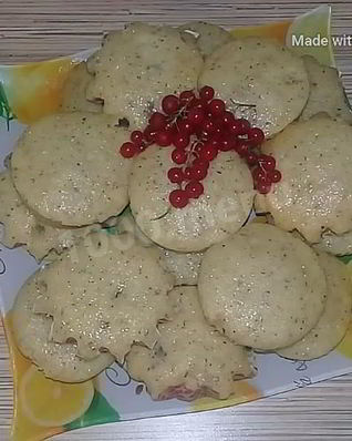 Простые кексы с орехами