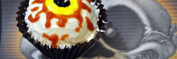 ржаные кексы с беконом, сыром и зеленым луком halloween