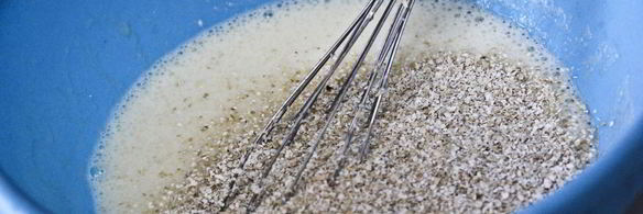 шоколадный кекс с вишней