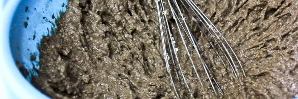 шоколадный кекс с вишней