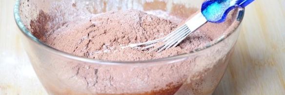 шоколадные капкейки с кремом