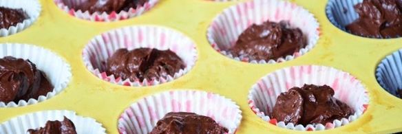 шоколадные капкейки с кремом