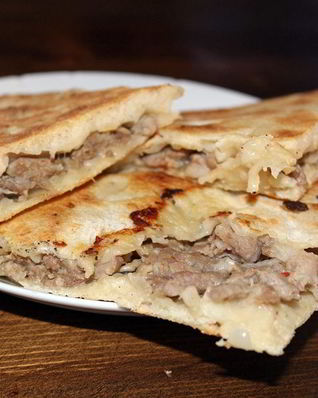 Хачапури с мясом
