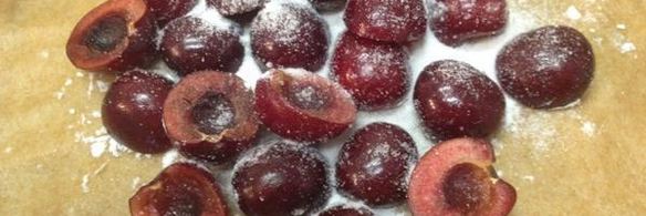 галеты с черешней и горьким шоколадом