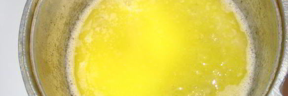 каравай круглый сладкий дрожжевой хлеб